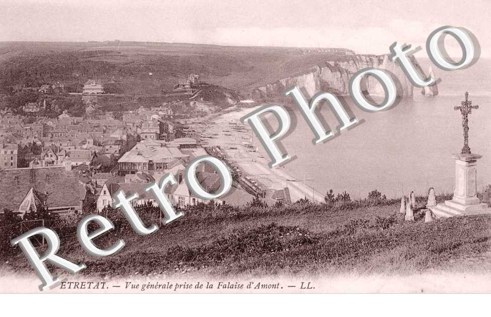 vue generale prise de la Falaise d'Amont