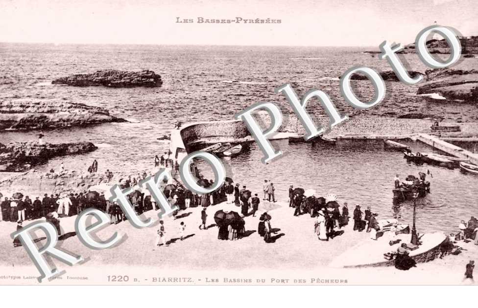 Les bassins du port des pecheurs