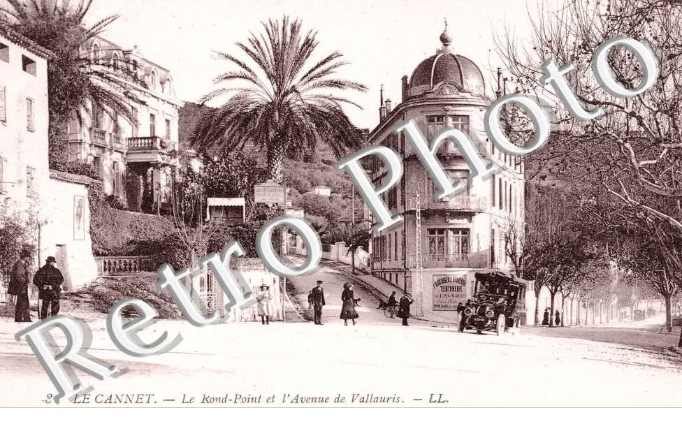 Le rond point et l'avenue de Vallauris