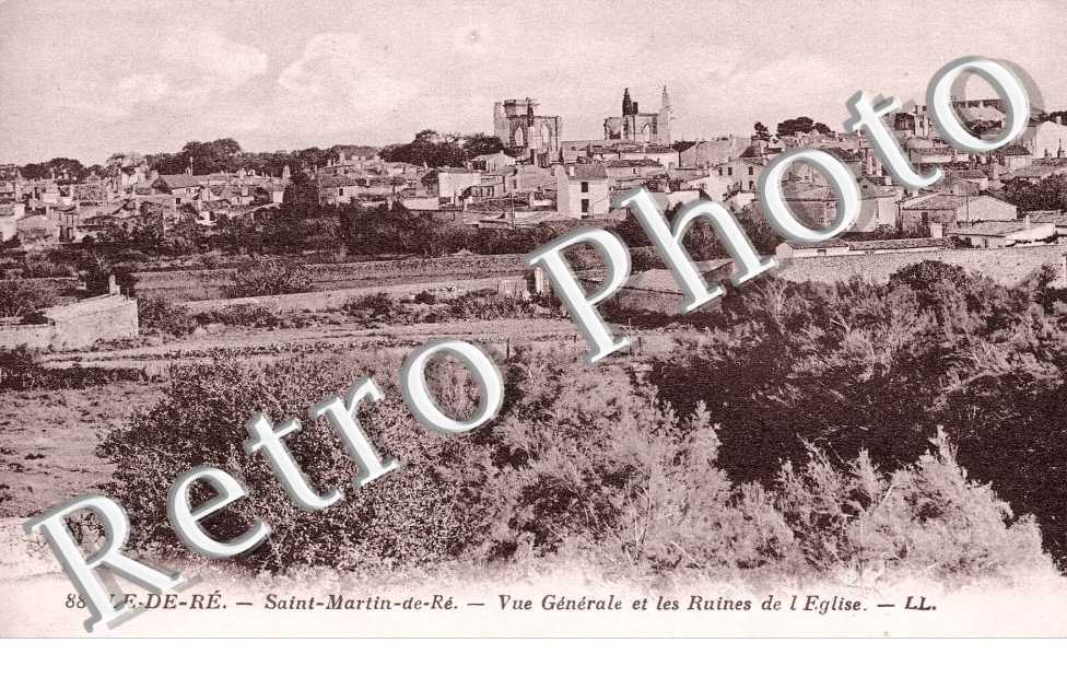 Vue generale et les Ruines de l'Eglise