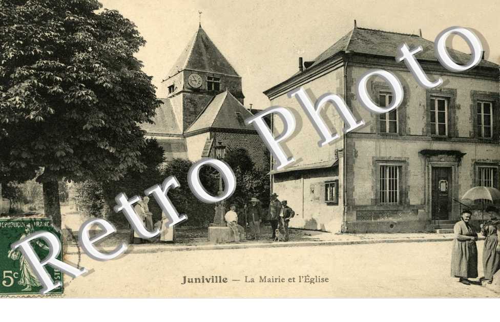 la mairie et l'eglise