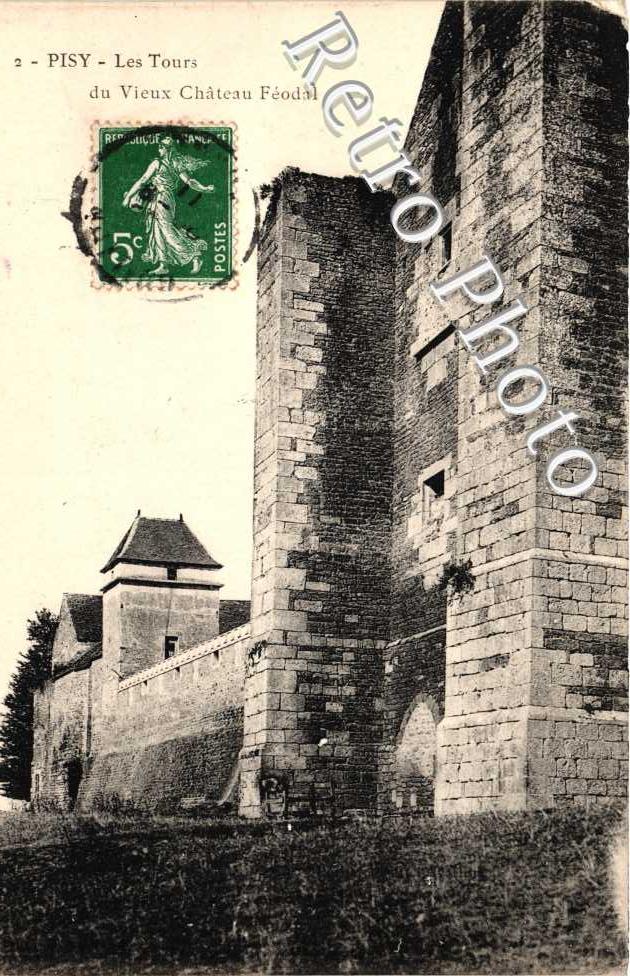 Les tours du château féodal
