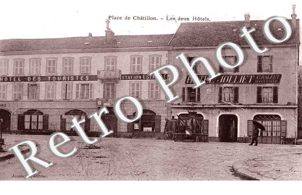 les deux hotels - Place de Chatillon