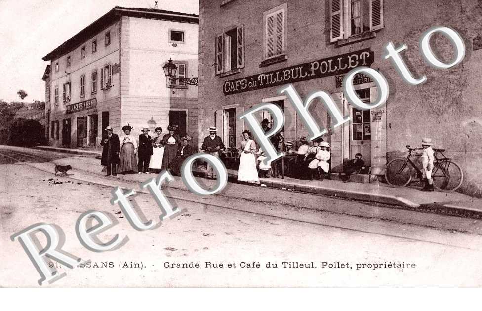 Grande rue et cafe du Tilleul - Pollet proprietaire