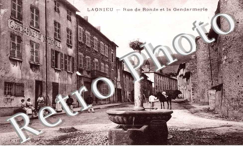 Rue de Ronde et la Gendarmerie