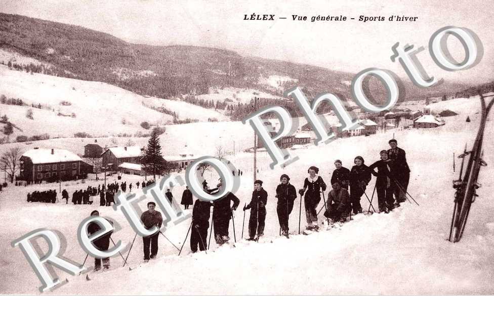 Vue Generale, Sports d'Hiver au Village