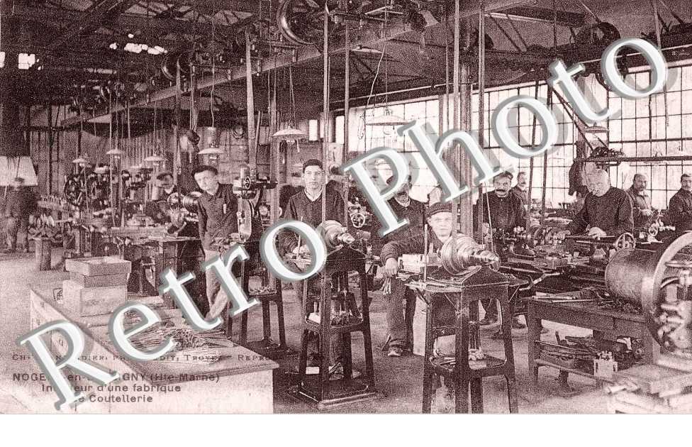 Interieur d'une fabrique de coutellerie
