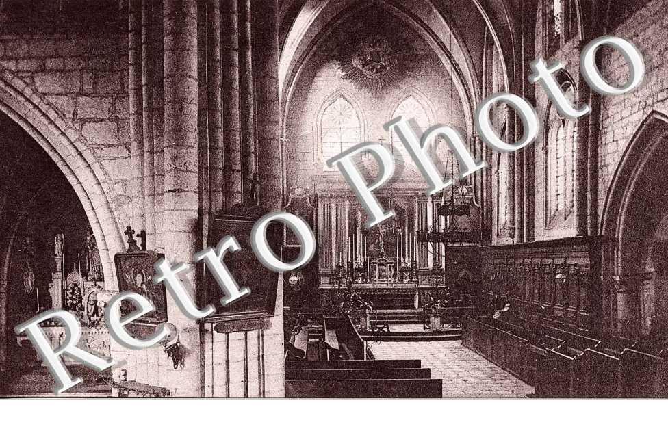 interieur de l'eglise