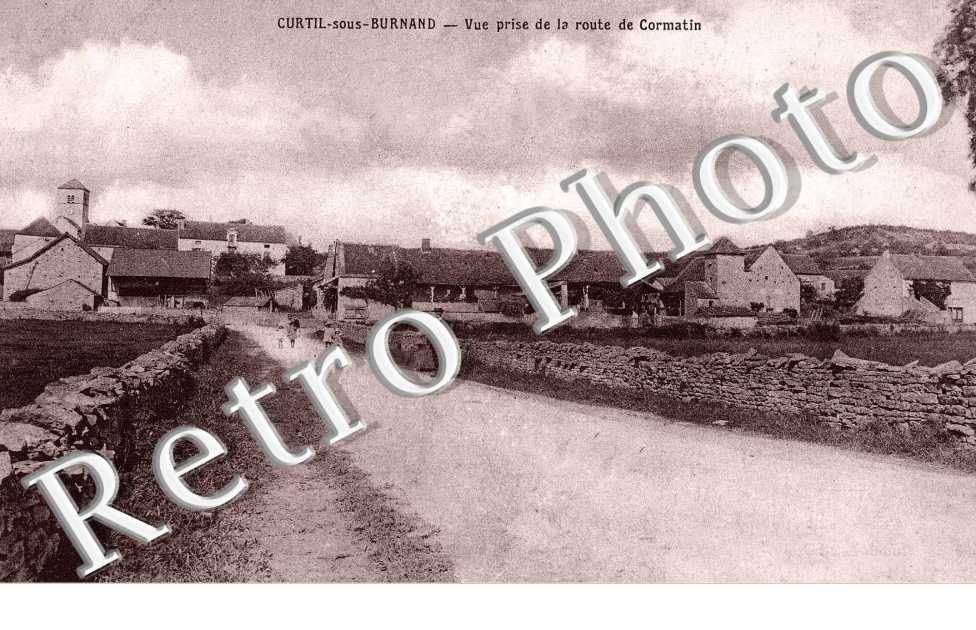 Vue Prise de la Route de Cormatin