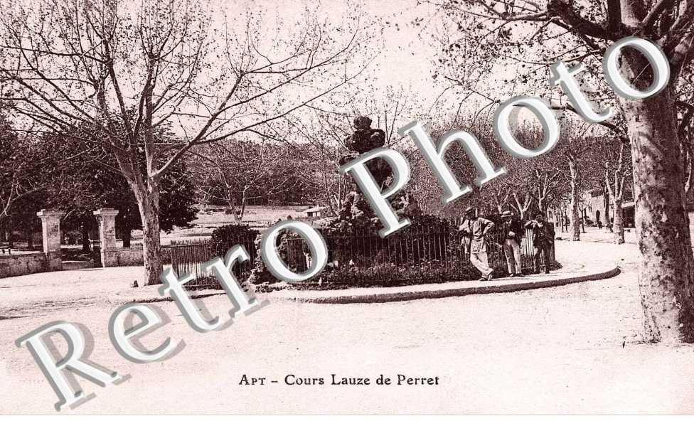 Cours Lauze de Perret