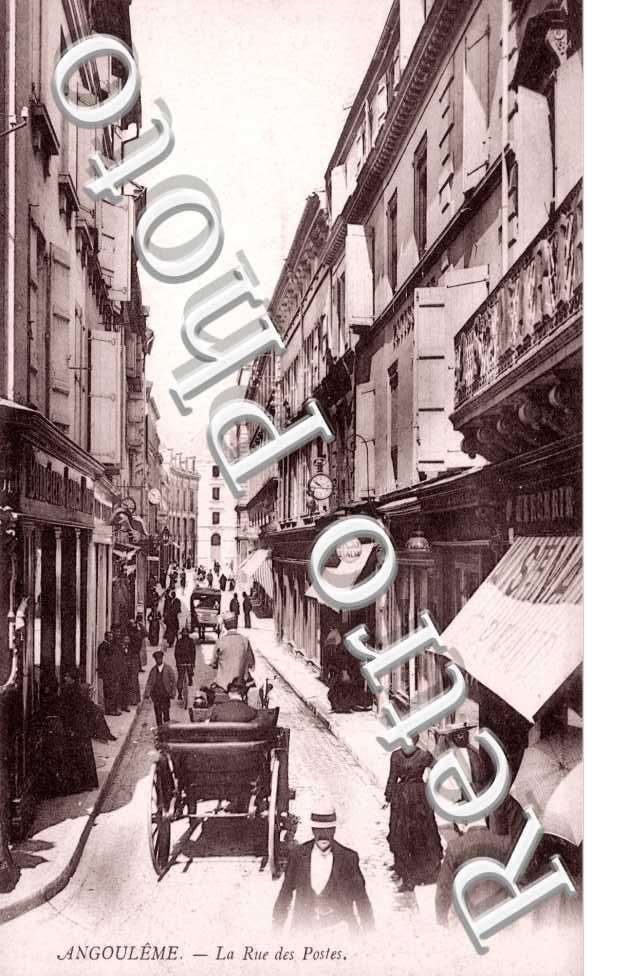 La rue des Postes
