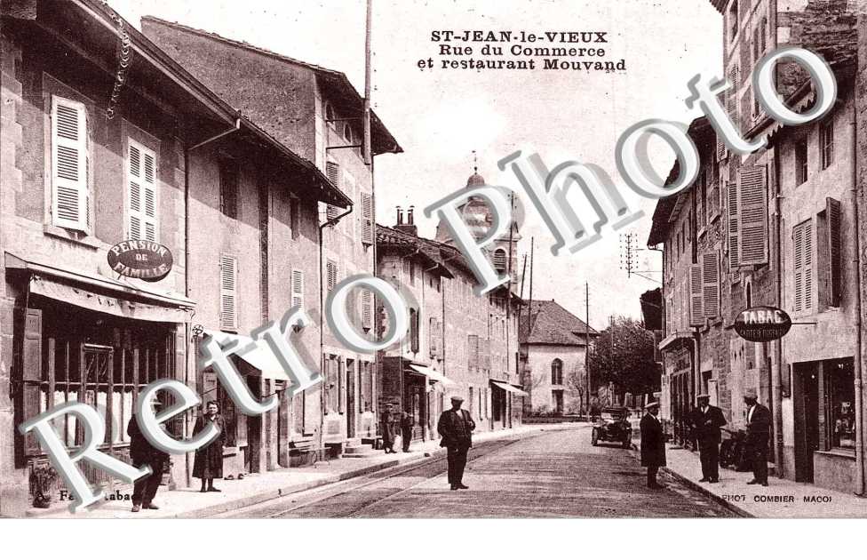 Rue du commerce et restaurant Mouvand