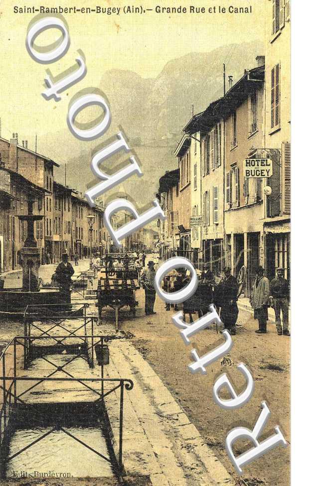 Grande rue et canal