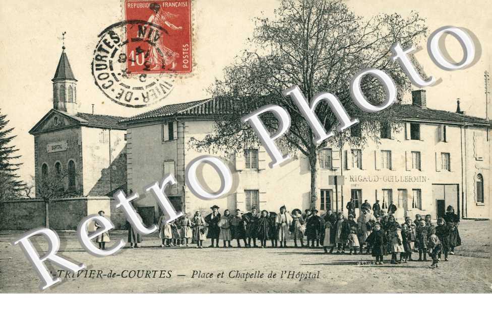 Place et chapelle de l'hopital
