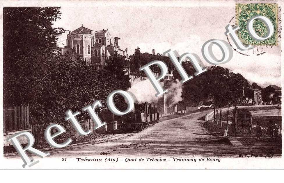 Quai de Trevoux. tramway de Bourg