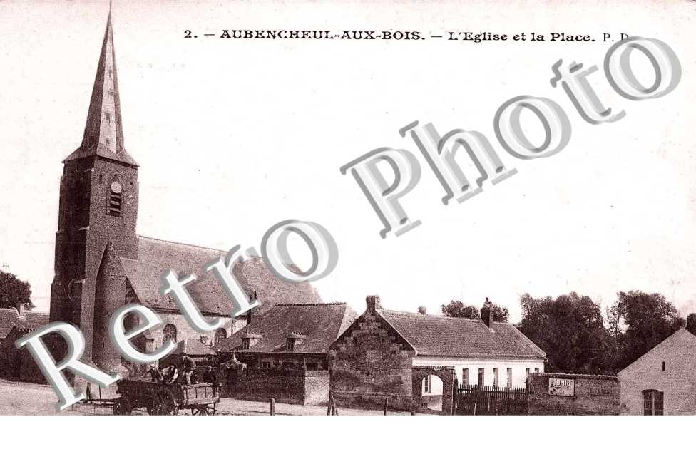L'eglise et la place
