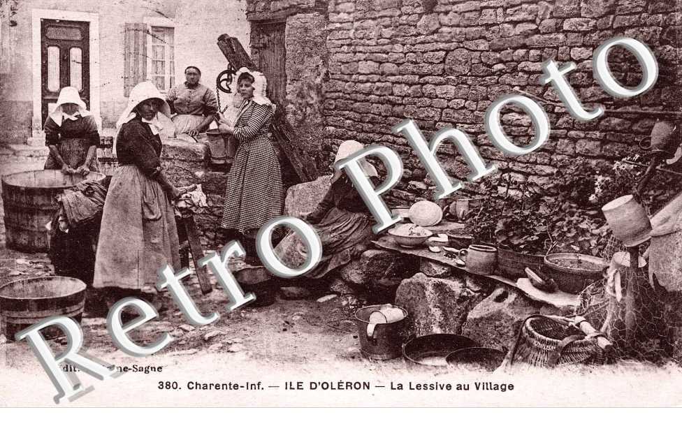 la lessive au village