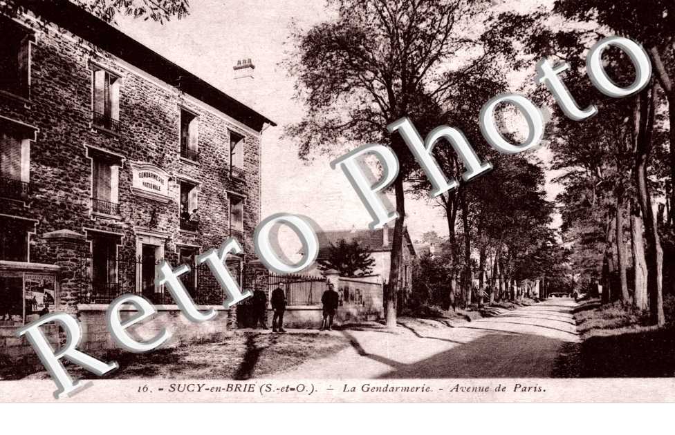 La gendarmerie, Avenue de Paris