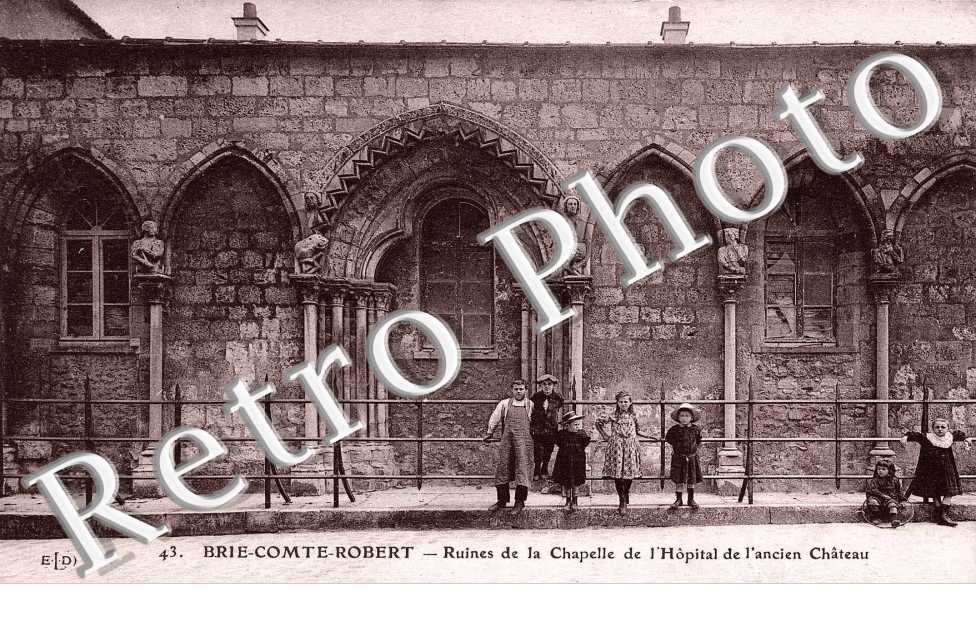 Ruines de la chapelle de l'hopital de l'ancien chateau