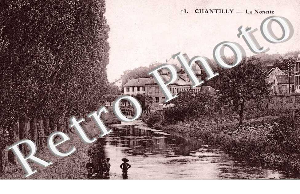 LA NOUETTE