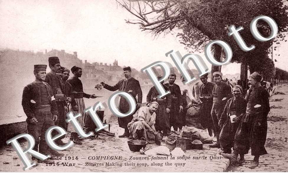 Zouaves Faisant la Soupe