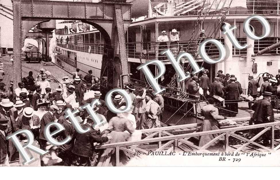 l'embarquement a bord de " L'Afrique "