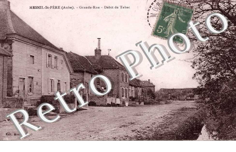 Grande rue - debit de tabac