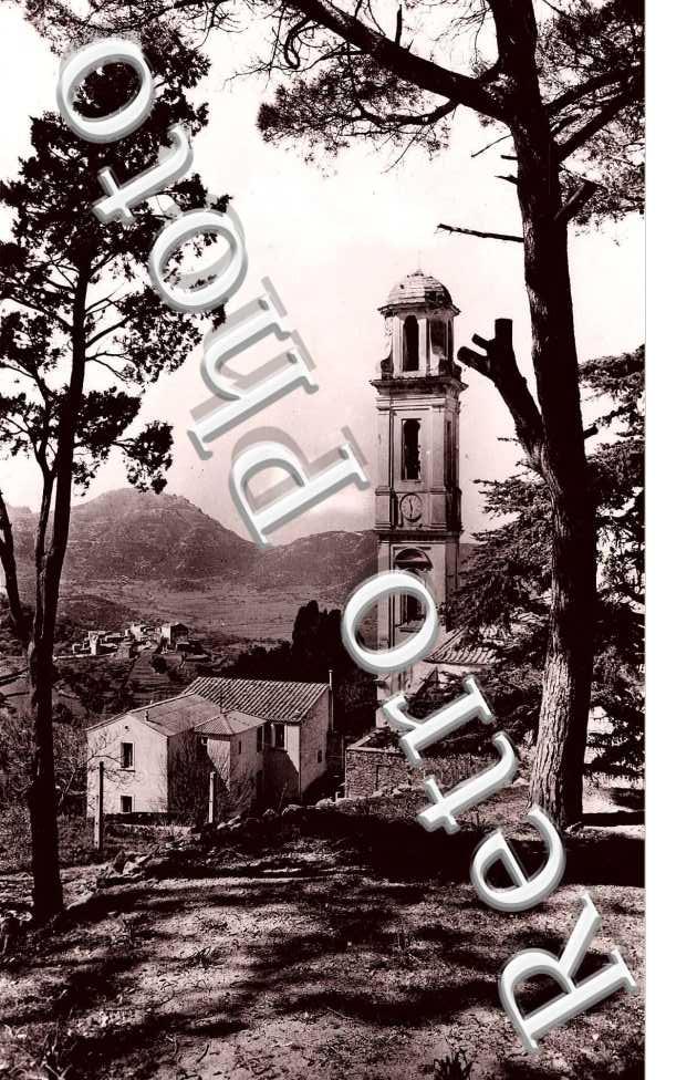 Clocher et hotellerie