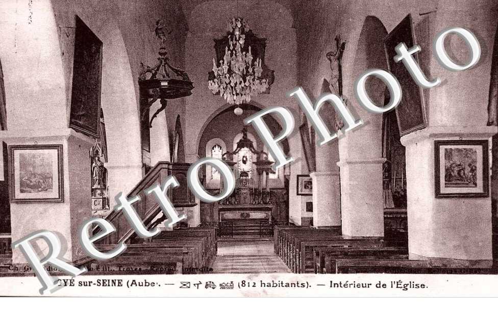 Interieur de l'Eglise