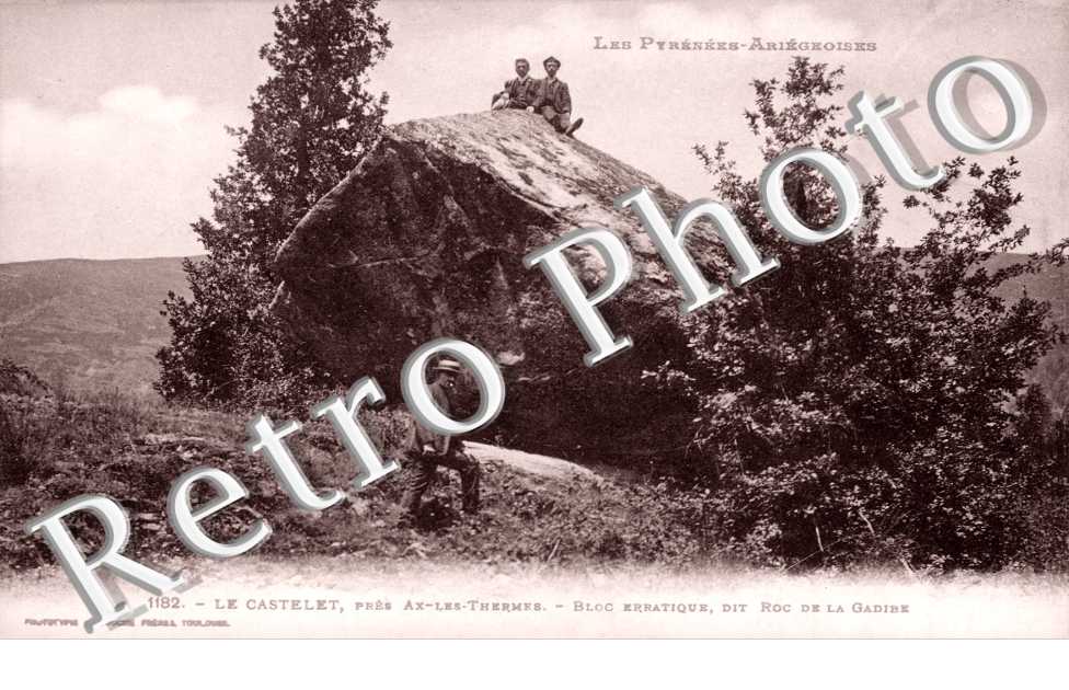 LE CASTELET Bloc erratique dit roc de la Gadire