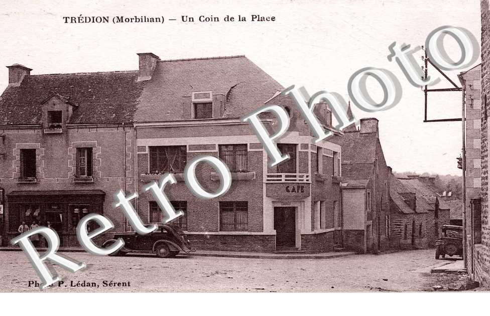 UN COIN DE LA PLACE