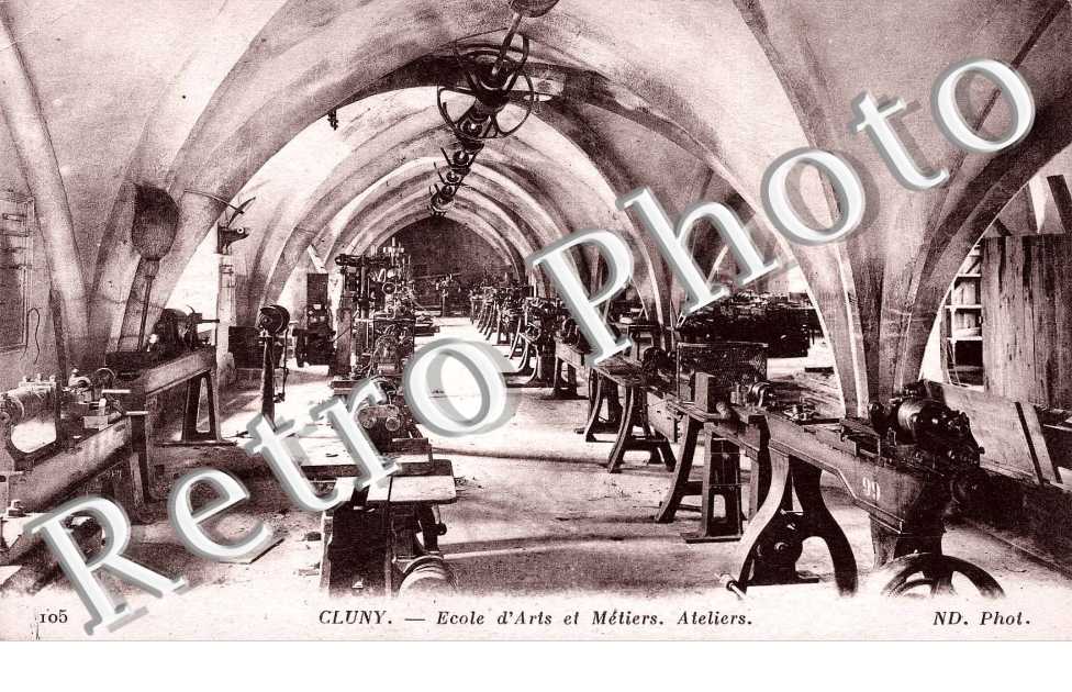 Ecole d'arts et metiers - ateliers