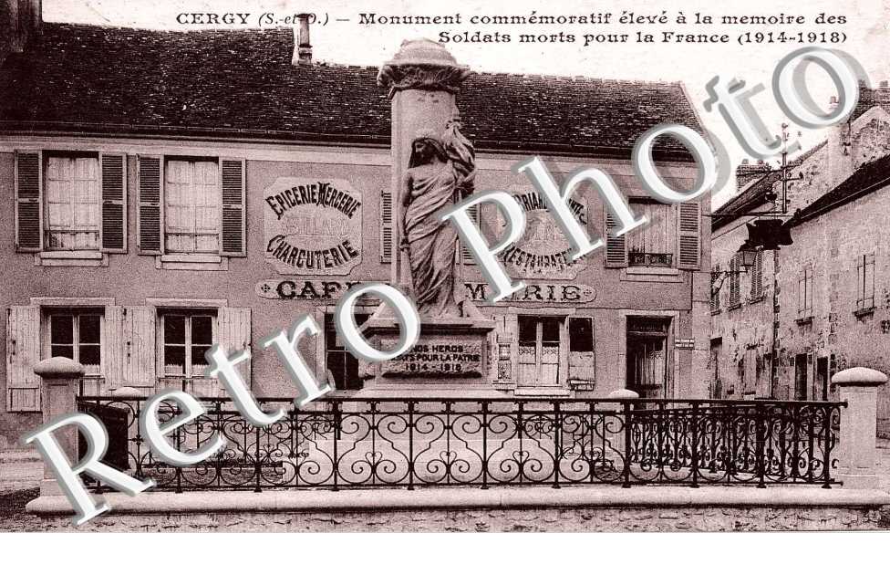 monument commemoratif eleve a la memoire des soldats morts pour la France