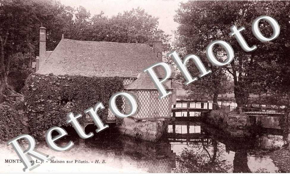 MAISON SUR PILOTIS