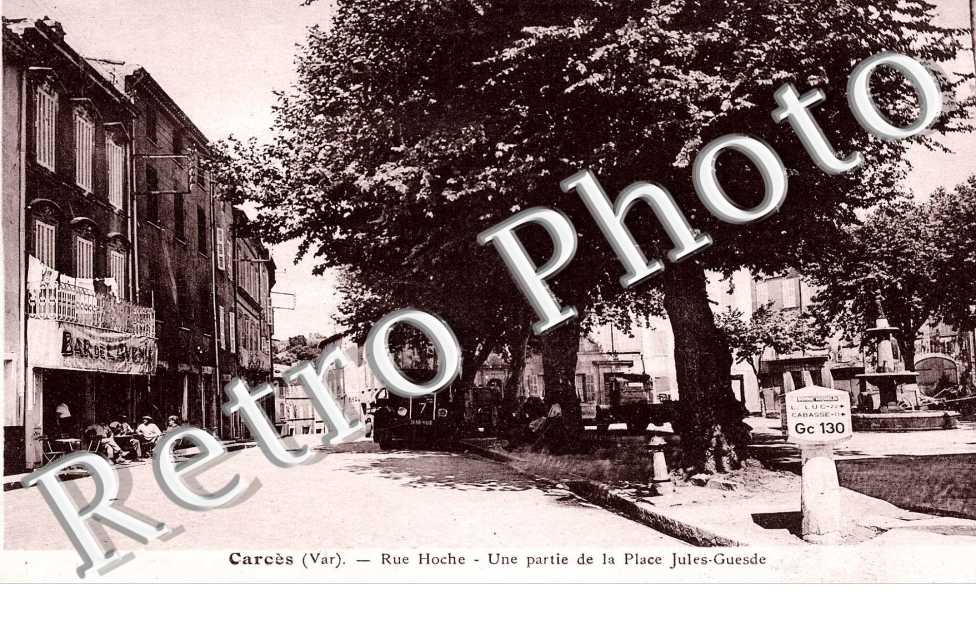 Rue Hoche - Une partie de la place Jules-Guesde