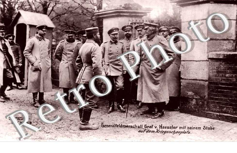 generalfeldmarschall Graf v. Haeseler mit seinem Stasse