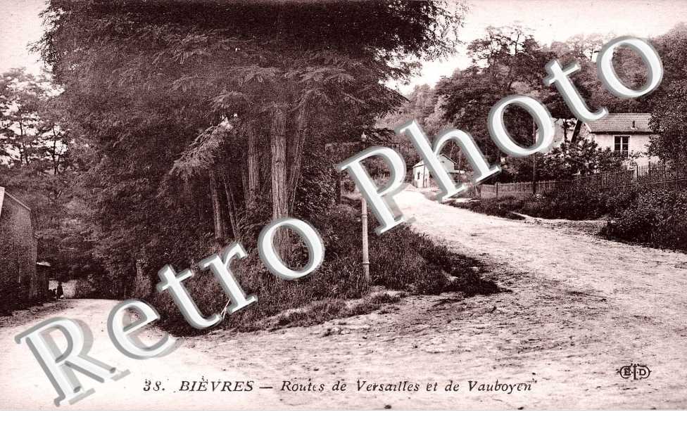 Routes de Versailles et de Vauboyen