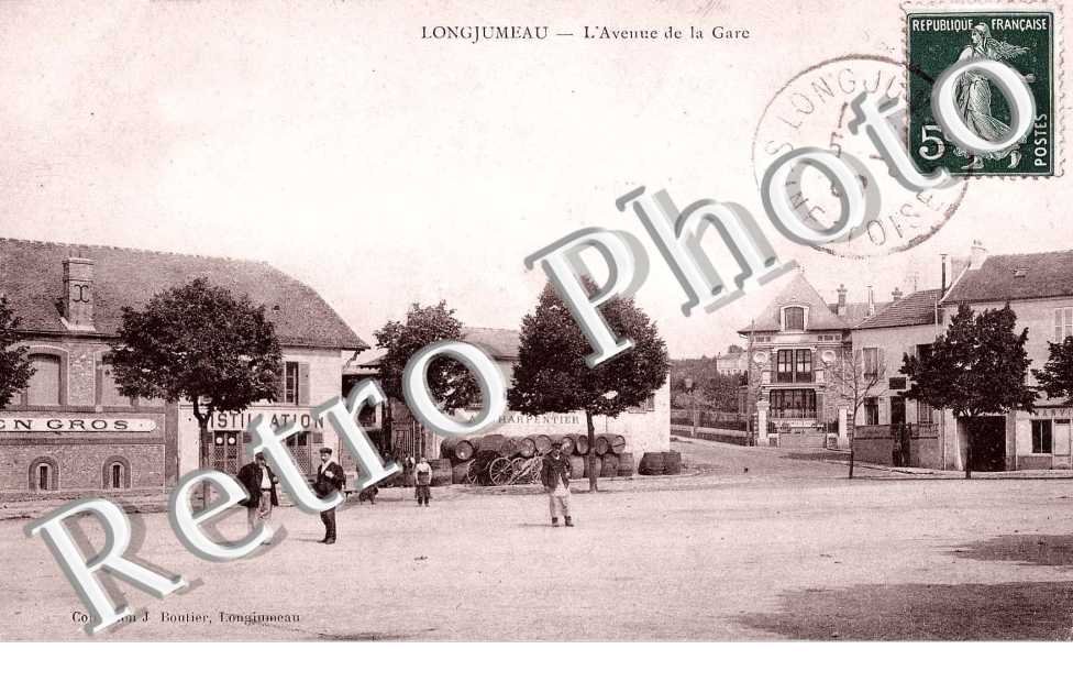 L'avenue et la gare