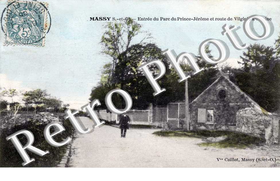 Entree du parc du Prince-Jerome et route de Vilginis a Villaine