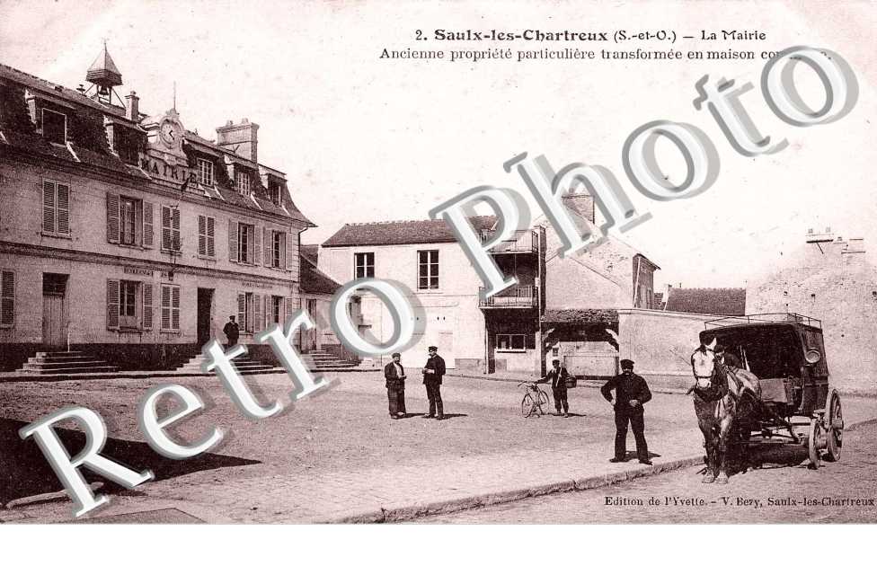 Saux-les-Chartreux, la Mairie