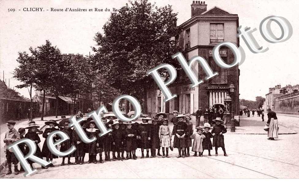 Route d'Asnieres et rue du Bac