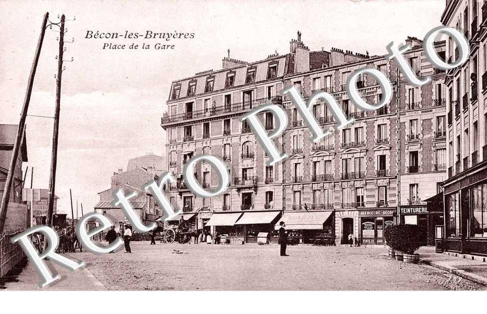 BECON LES BRUYERES - place de la gare