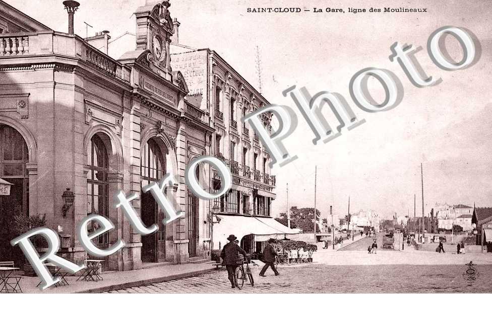 la gare Ligne des Moulineaux