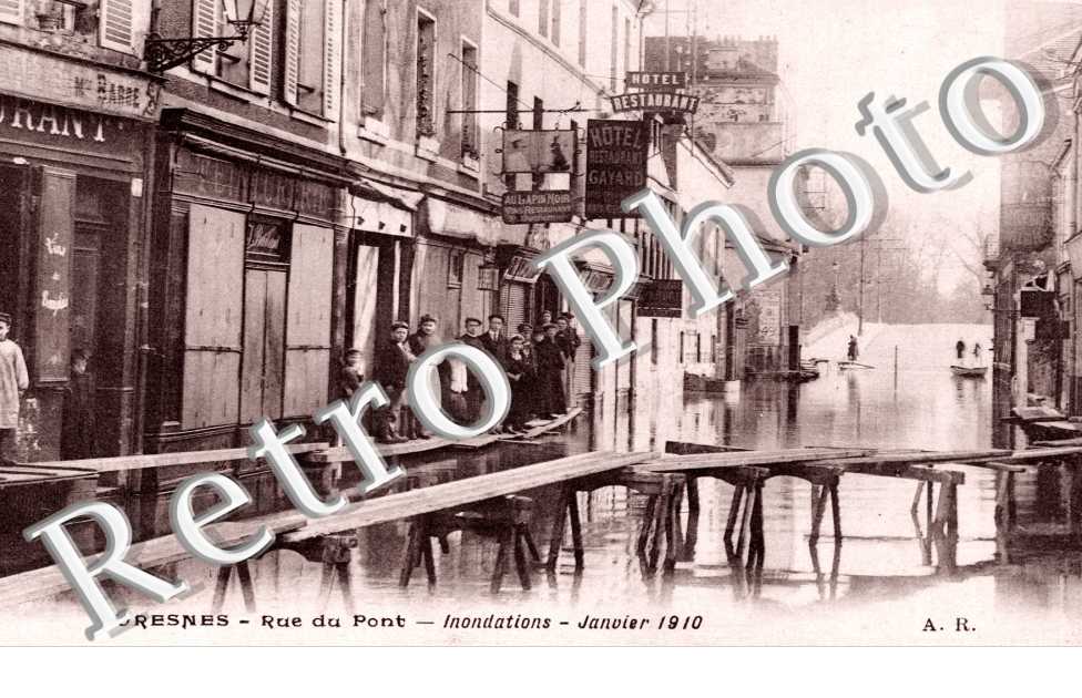 Inondation janvier 1910 - Rue du pont