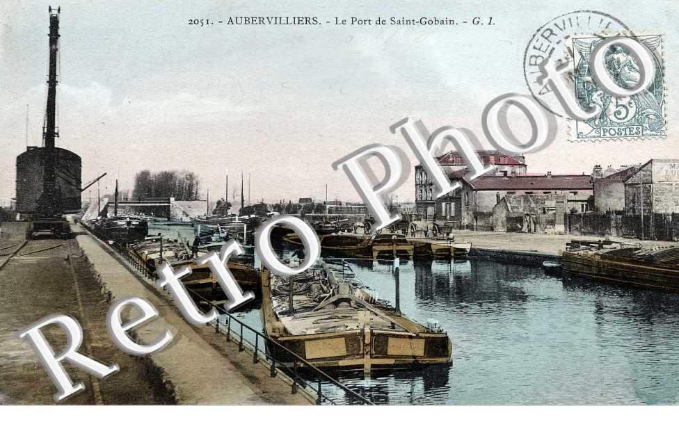 Le port de Saint Gobain (couleur) - peniches