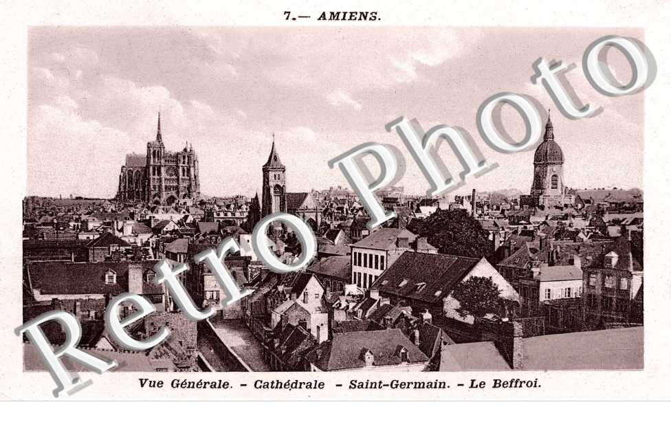 vue generale Cathedrale Saint-Germain Le beffroi