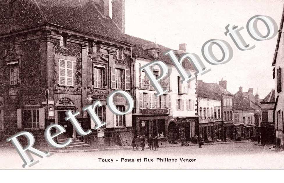 rue Philippe Verger et poste