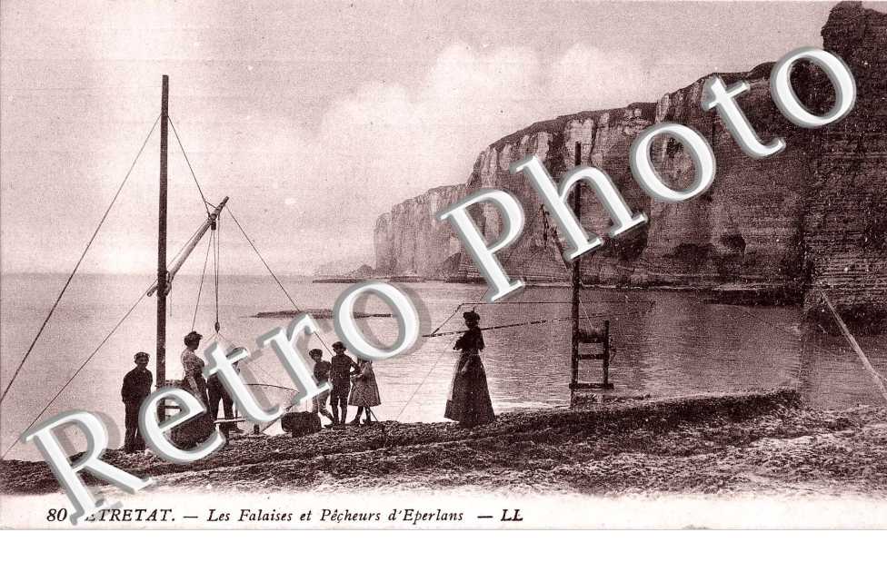 la falaise et pecheurs d'eperlans