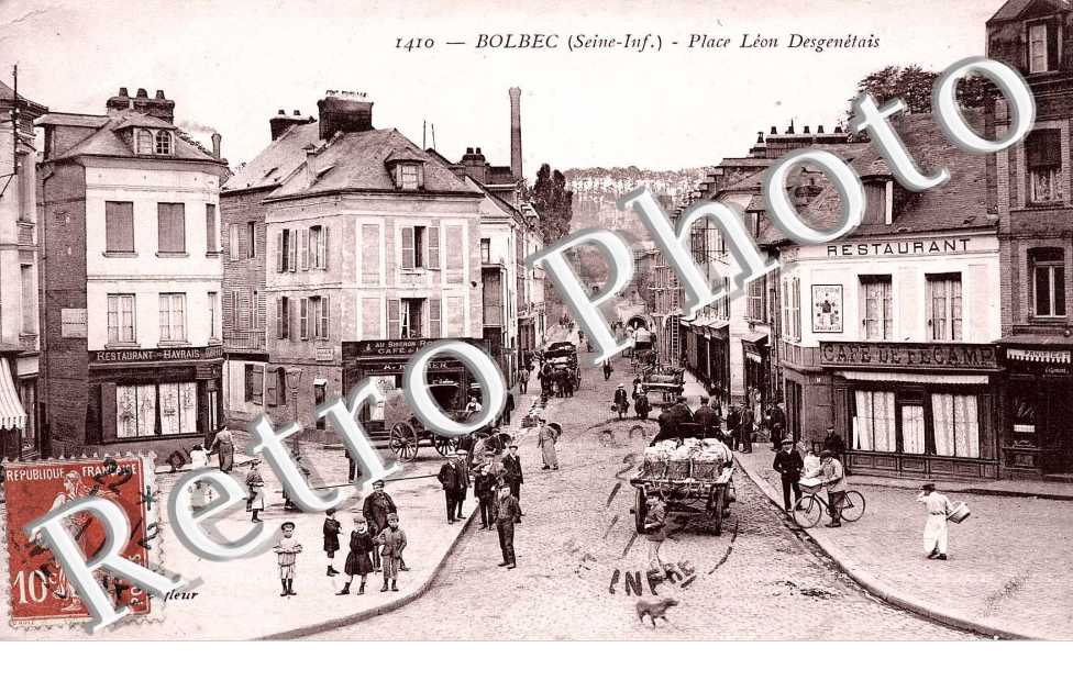 Place Leon Desgenetais