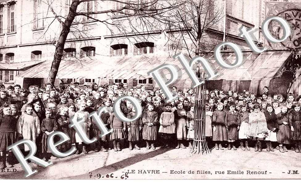 Ecole de Filles, Rue Emile Renouf